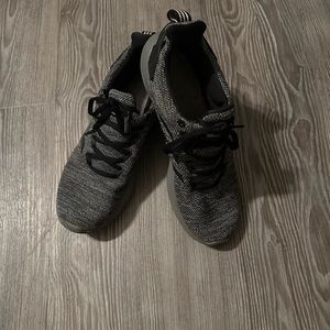 Adidas mens size 8.5